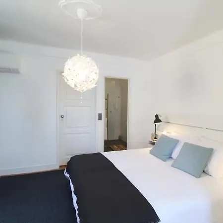Bright 1 Bedroom With Lovely Balcony In Holiday home