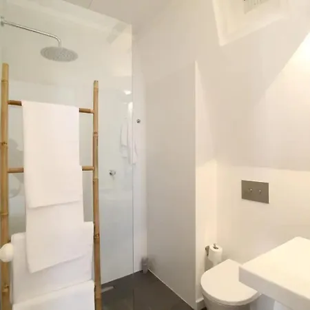 Bright 1 Bedroom With Lovely Balcony In Holiday home *